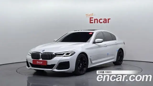 BMW 5 Series 2023 — Photo 11/20