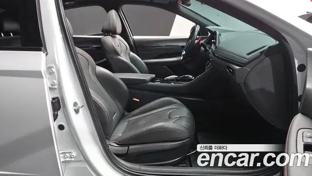 Hyundai Sonata 2020 — Фото 10/20