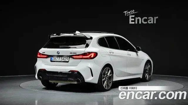BMW 1 Series 2022 — ფოტო 3/20