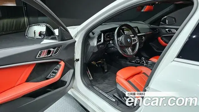 BMW 1 Series 2022 — ფოტო 11/20