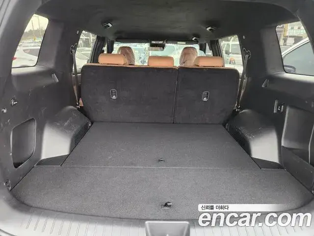 Hyundai Santa Fe 2024 — Photo 15/20