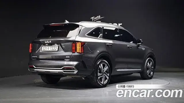 Kia Sorento 2022 — Photo 17/20