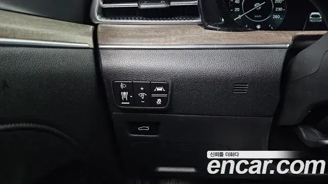 Kia K5 2020 — Photo 15/20