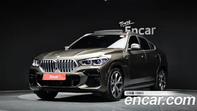 BMW X6 2022 — ფოტო 16/20