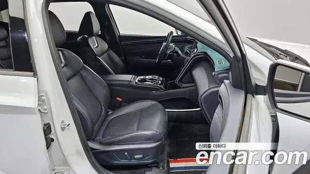 Hyundai Tucson Hybrid 2020 — ფოტო 17/20
