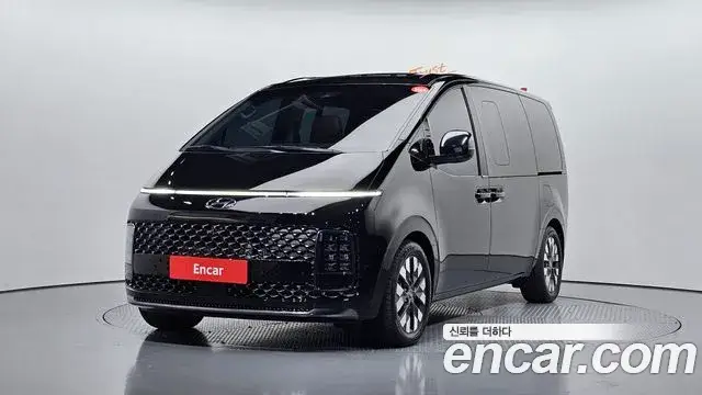 Hyundai Staria, 2022