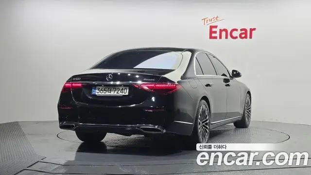 Mercedes-Benz S-Class 2021 — Photo 17/20