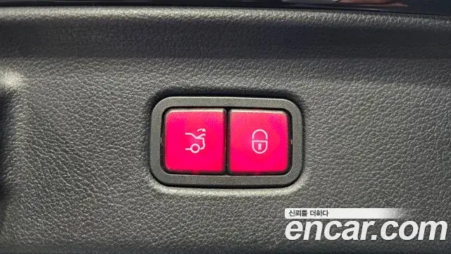 Mercedes-Benz S-Class 2021 — Photo 12/20