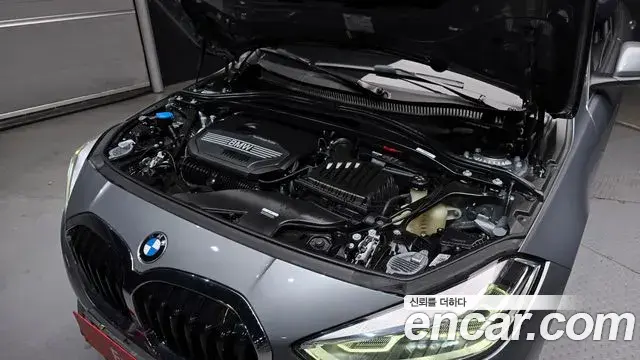 BMW 1 Series 2023 — ფოტო 10/20