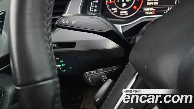 Audi Q7 2019 — Photo 17/20