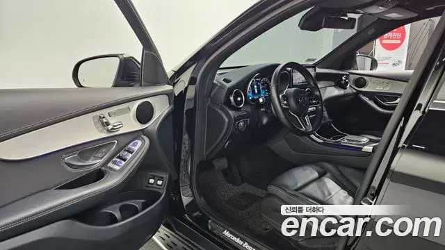 Mercedes-Benz GLC-Class 2020 — Photo 13/20