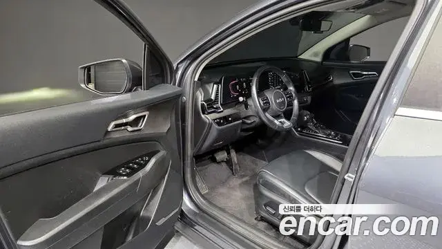 Kia Sportage 2021 — ფოტო 11/20