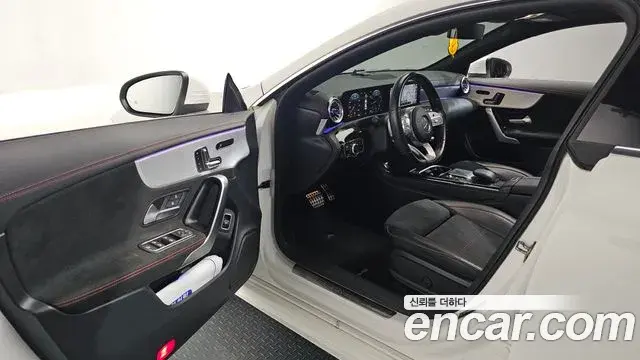 Mercedes-Benz CLA-Class 2022 — Şəkil 17/20