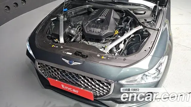 Genesis G70 2019 — Photo 17/20