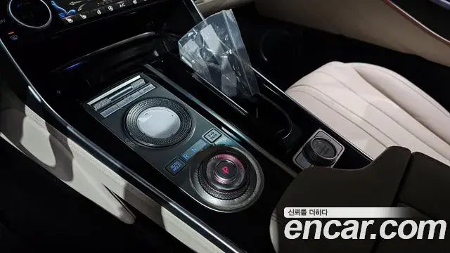 Genesis GV80 2022 — Photo 2/20