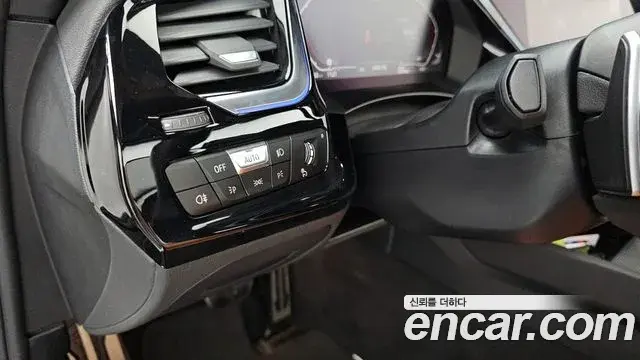 BMW Z4 2024 — ფოტო 17/20