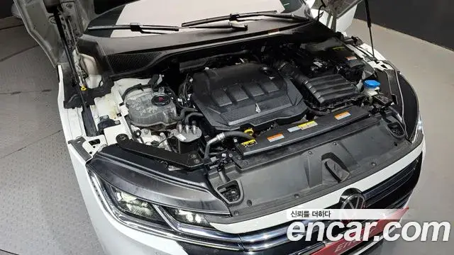 Volkswagen Arteon, 2022