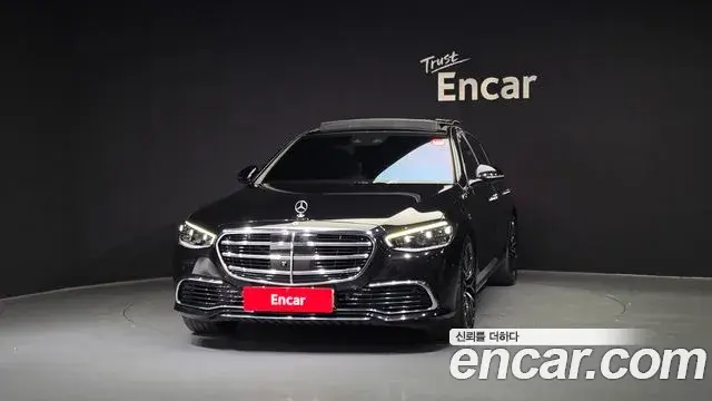 Mercedes-Benz S-Class 2022 — ფოტო 18/20