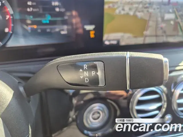 Mercedes-Benz S-Class 2018 — Photo 18/20
