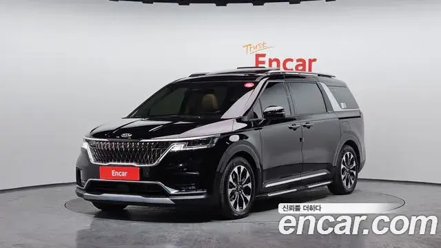 Kia Carnival 2020 — Photo 1/20