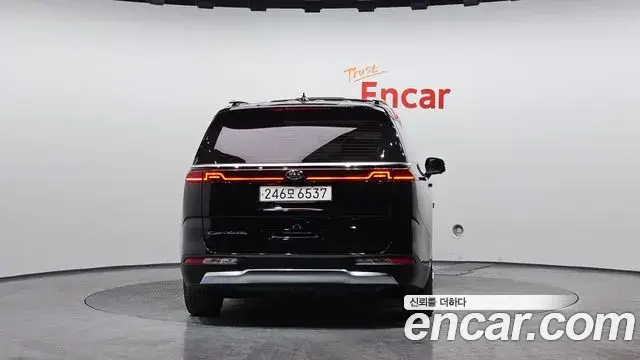 Kia Carnival 2020 — Photo 4/20