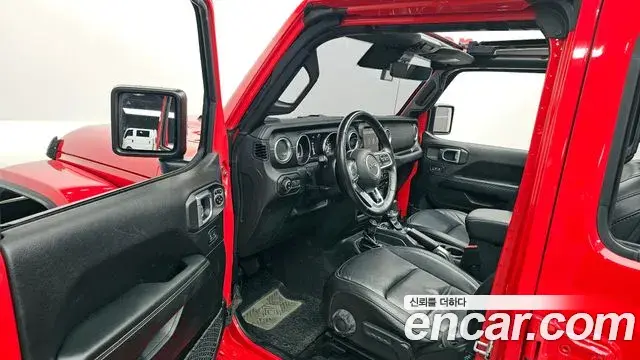 Jeep Wrangler 2020 — Фото 9/20