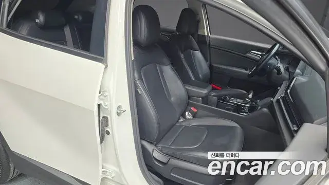 Kia Sportage 2021 — Фото 12/20
