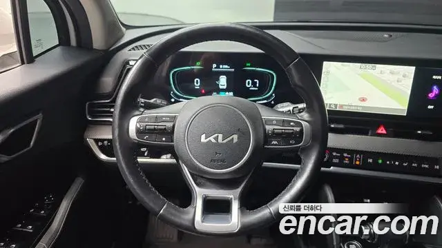 Kia Sportage 2021 — Фото 13/20