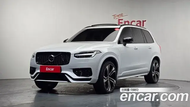 Volvo XC90 2020 — ფოტო 3/20