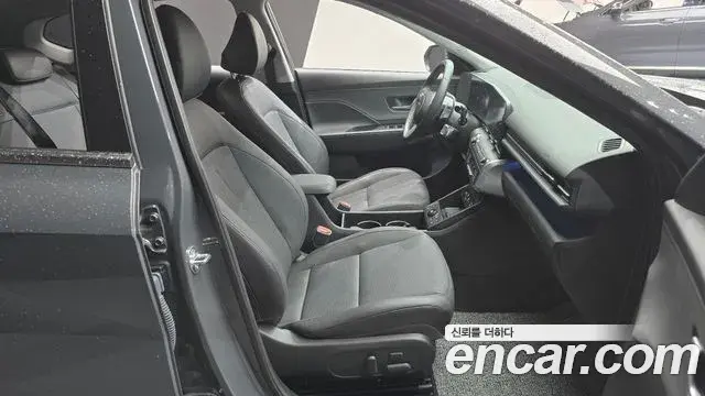 Hyundai Kona Hybrid 2025 — Photo 10/20
