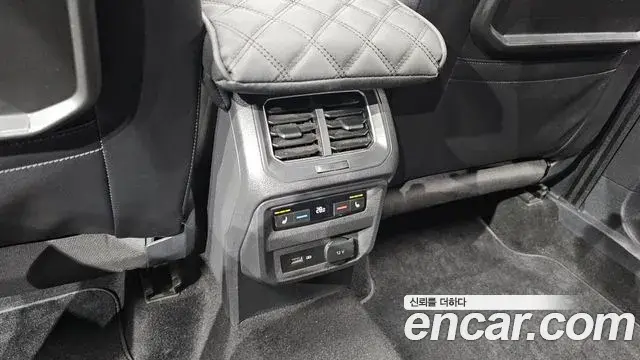 Volkswagen Tiguan Allspace 2018 — Photo 8/20