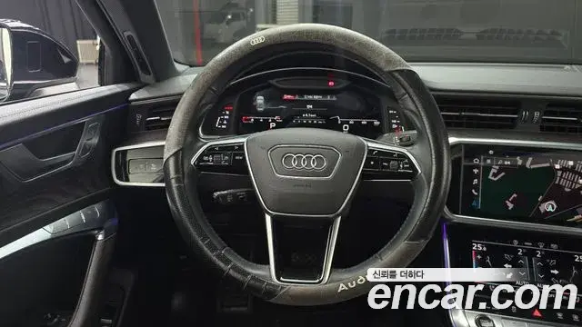 Audi A6 2021 — ფოტო 8/20