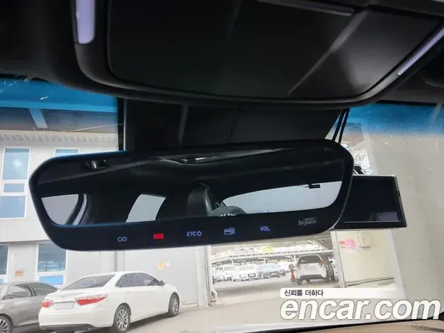 Genesis G70 2018 — Photo 13/20