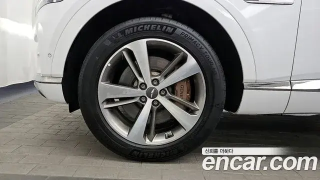 Genesis GV80 2022 — ფოტო 13/20