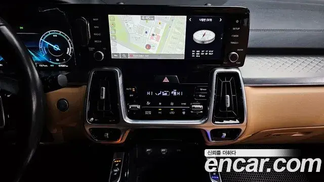 Kia Sorento 2021 — Şəkil 14/20