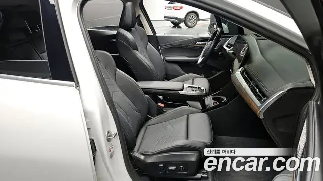 BMW 2 Series Active Tourer 2023 — ფოტო 1/20