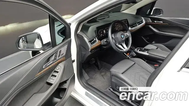 BMW 2 Series Active Tourer 2023 — ფოტო 11/20