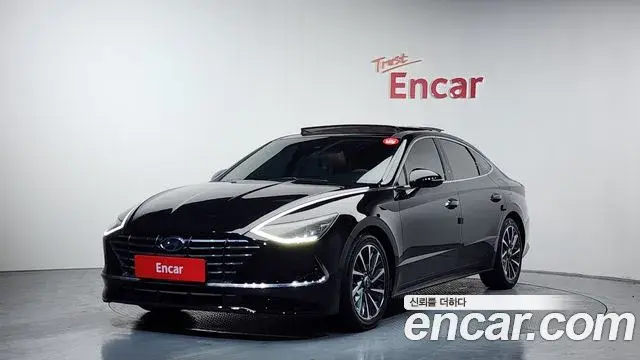 Hyundai Sonata Hybrid 2019 — Şəkil 17/20