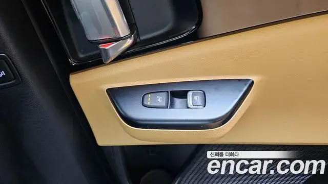 Kia Carnival 2023 — Şəkil 19/20