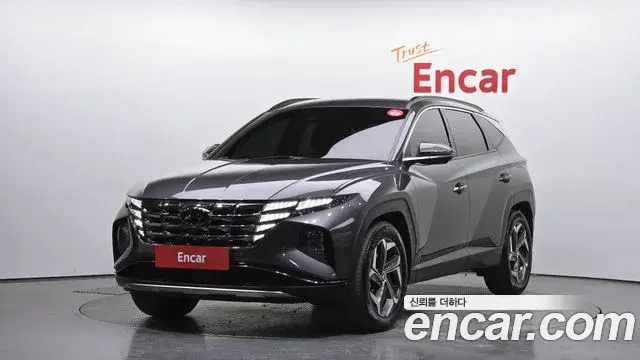 Hyundai Tucson Hybrid 2022 — Photo 2/20