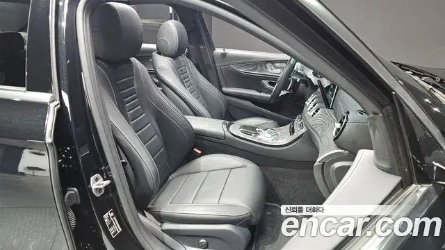 Mercedes-Benz E-Class 2021 — Şəkil 9/20