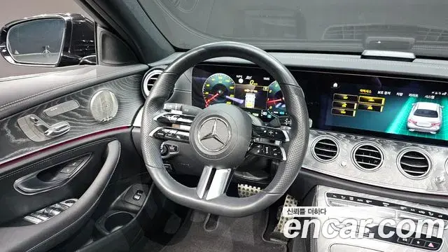 Mercedes-Benz E-Class 2021 — Şəkil 17/20