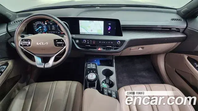 Kia K8 2023 — Photo 11/20