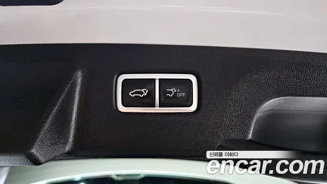 Kia Sorento 2023 — Фото 20/20