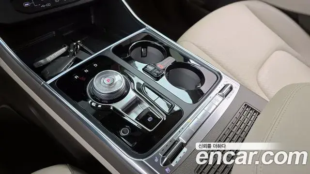 Kia Carnival 2024 — Şəkil 5/20