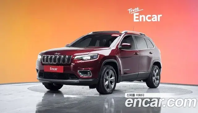 Jeep Cherokee 2020 — Photo 13/20