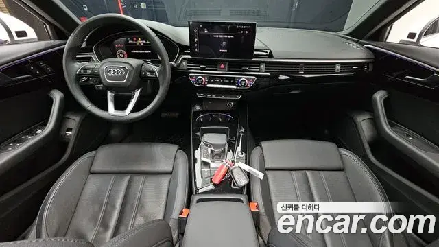 Audi A4 2021 — Photo 7/20