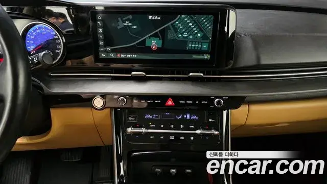 Kia Carnival 2021 — Фото 17/20