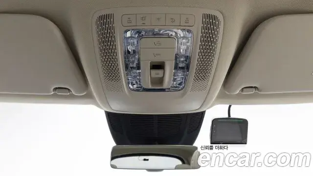 Mercedes-Benz GLE-Class 2025 — Фото 17/20