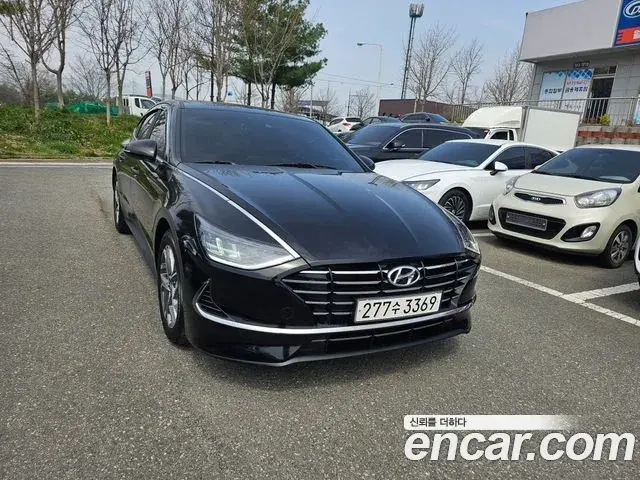 Hyundai Sonata Hybrid 2022 — Photo 3/20